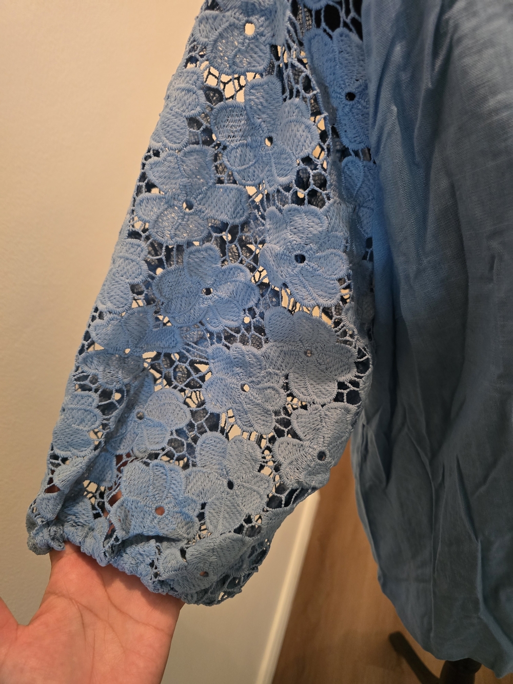 Umgee Chambray Tunic Top - Picture 3 of 6